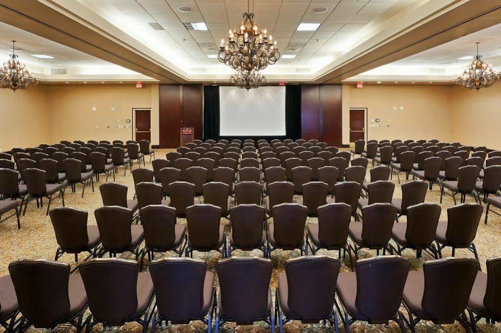 Hotel & Conference Center